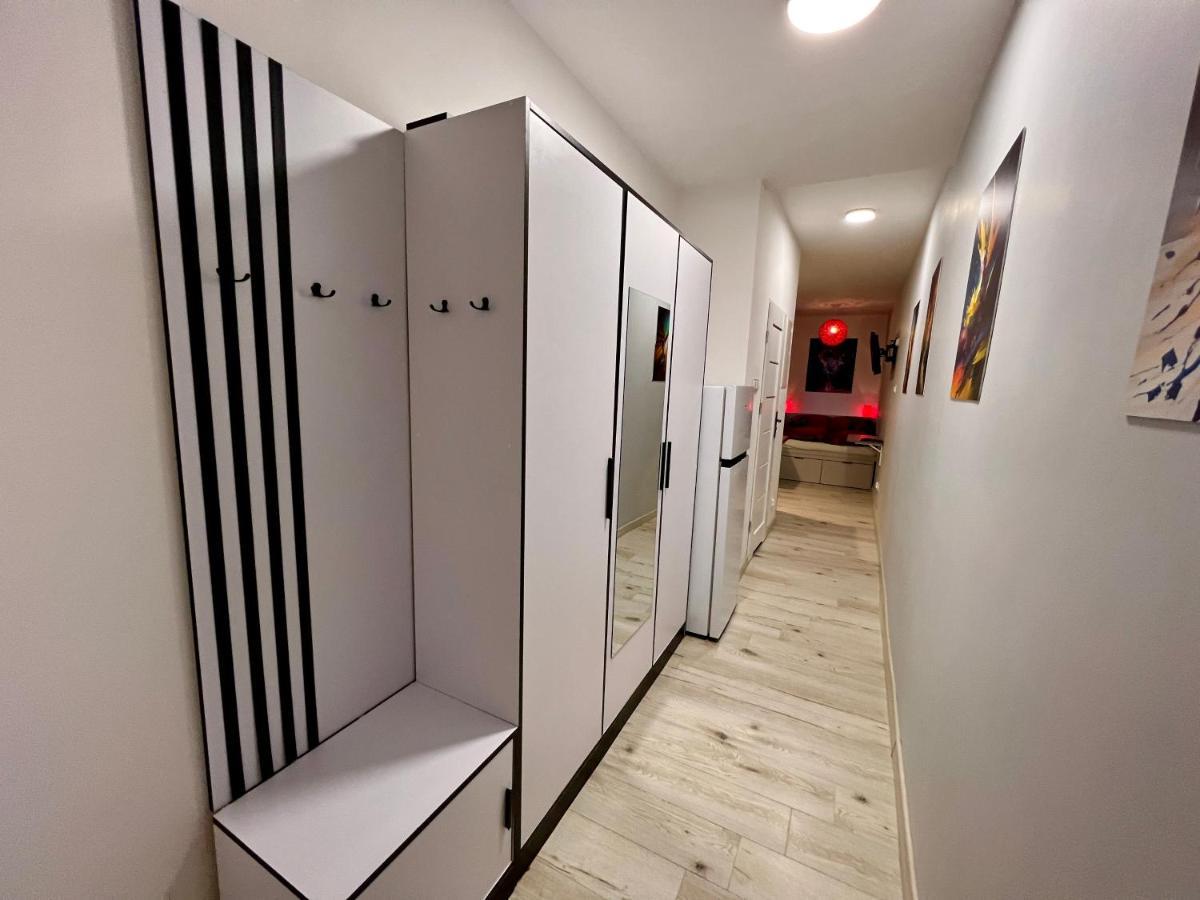 Apartamenty Koktajlove Kielce Bagian luar foto