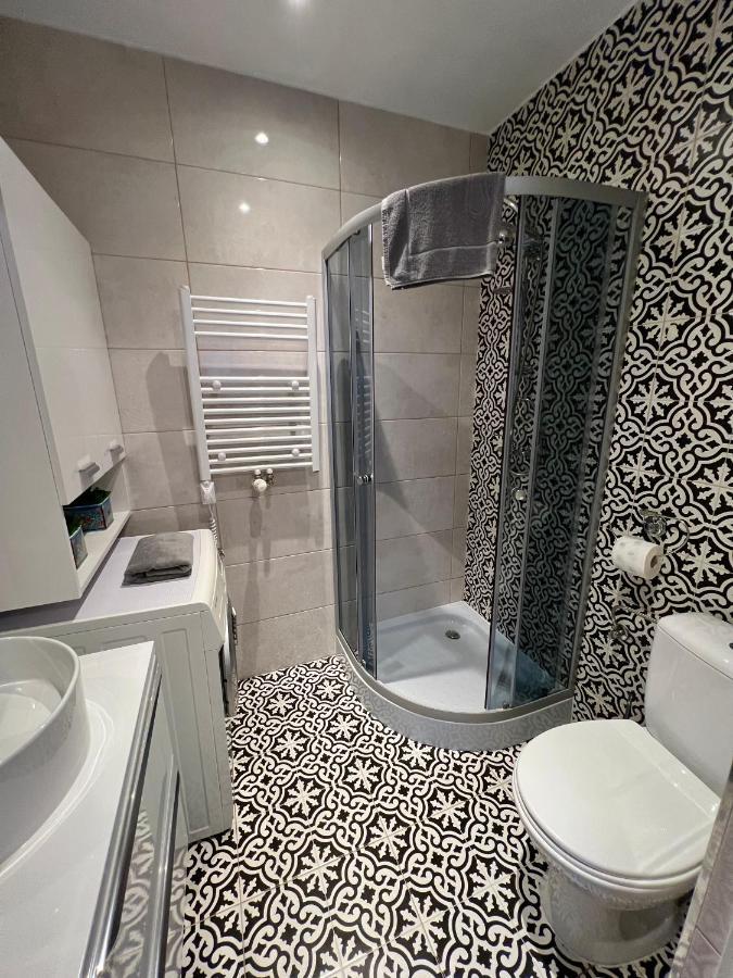 Apartamenty Koktajlove Kielce Ruang foto