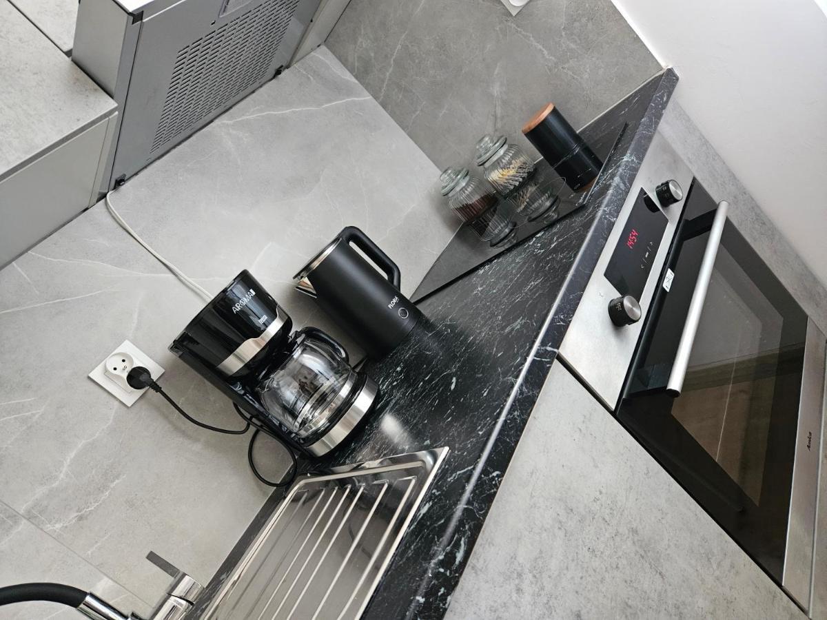 Apartamenty Koktajlove Kielce Bagian luar foto